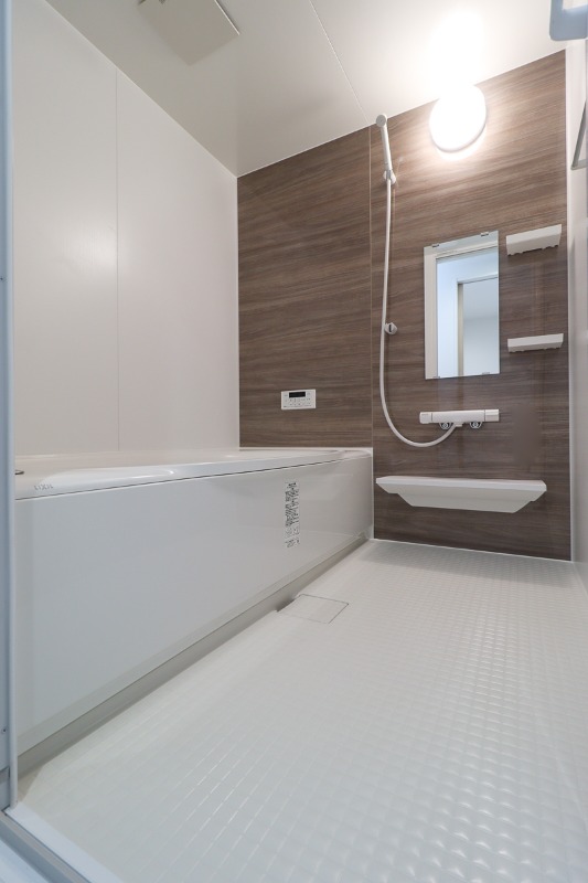 バス・シャワールーム　図面と現状に相違がある場合には現状を優先