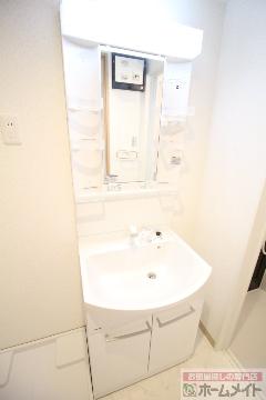 洗面設備　洗髪洗面化粧台