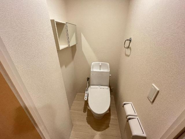 トイレ　シャワー付トイレ