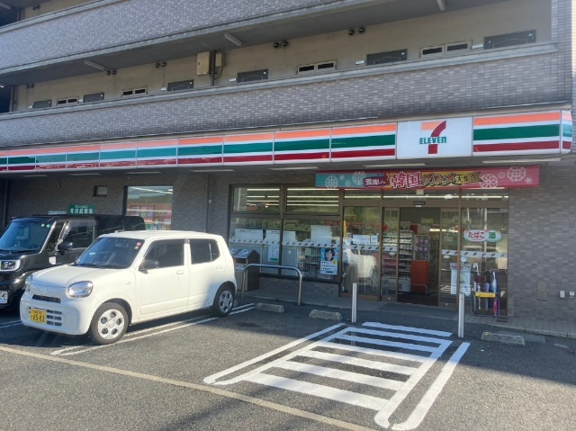 コンビニ　セブンイレブン小倉葛原１丁目店（コンビニ）まで448m