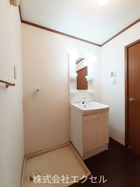 洗面設備　独立洗面台です。