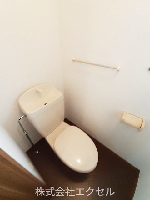 トイレ　清潔感のあるトイレです。
