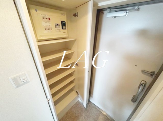 玄関　玄関です。