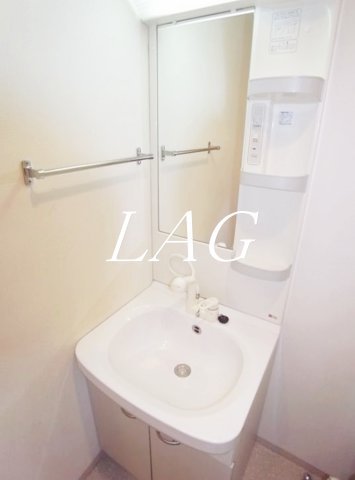 洗面設備　独立洗面台です。