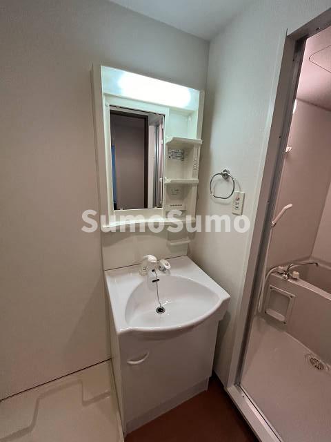 洗面設備　使いやすい洗面所です