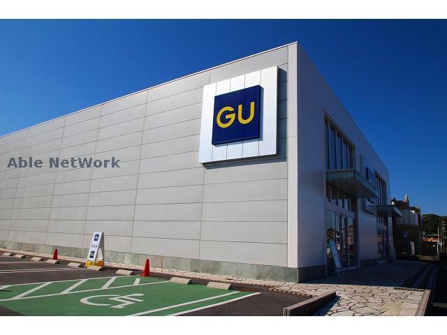 ショッピングセンター　ジーユー小牧パワーズ店（ショッピングセンター）まで911m