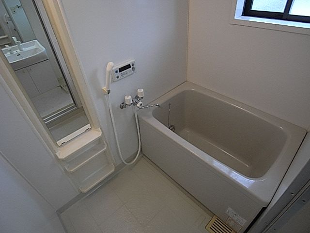 バス・シャワールーム　※別間取り参考写真