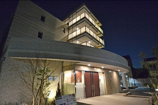 エントランス　★オートロック★