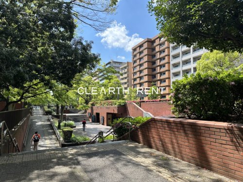 公園　大通り公園 サンクンガーデン（公園）まで517m