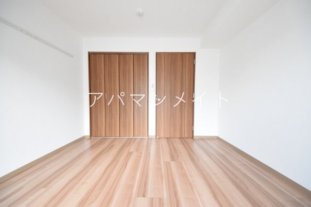 その他部屋・スペース　使い勝手のいい寝室です