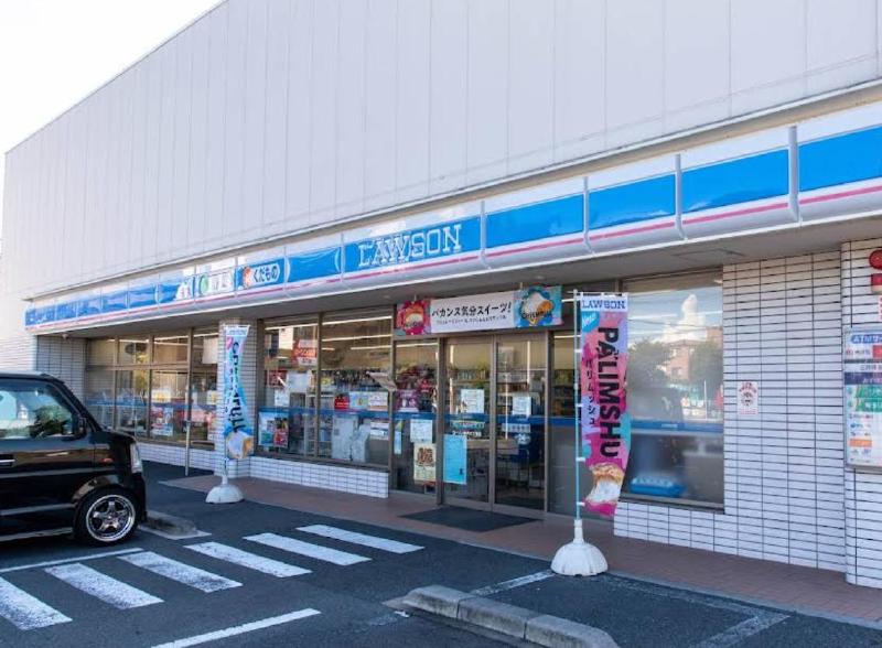 コンビニ　ローソン 青戸六丁目店（コンビニ）まで170m