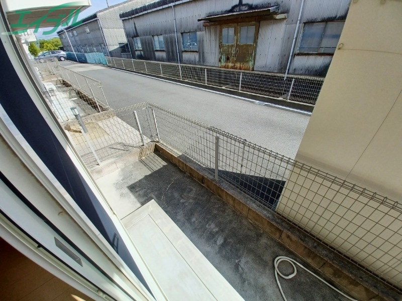 庭　同型参考写真