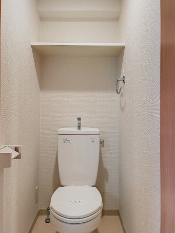トイレ　反転タイプ参考写真