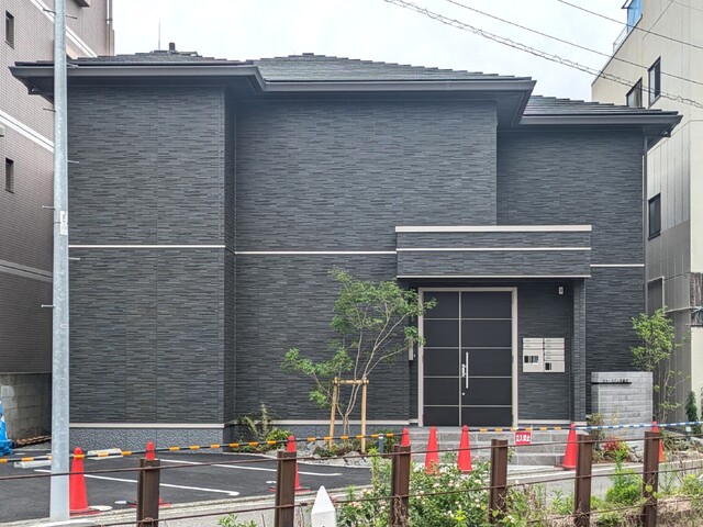 建物外観　建築中