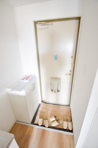 玄関　素敵な玄関は毎朝あなたを元気に送りだしてくれますよ