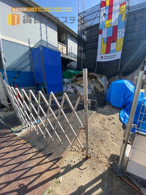 エントランス　先行申込み受付中。