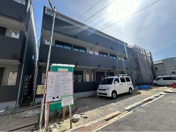 ウイング牧野駅前の外観写真