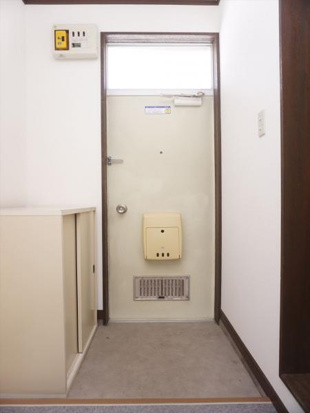 玄関　玄関