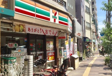 コンビニ　セブンイレブン南千住7丁目店（コンビニ）まで351m