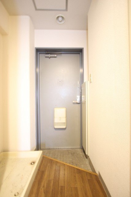 セキュリティ　同物件別号室のものです。