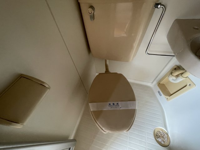 トイレ　(参考)同マンション同間取り他部屋の写真