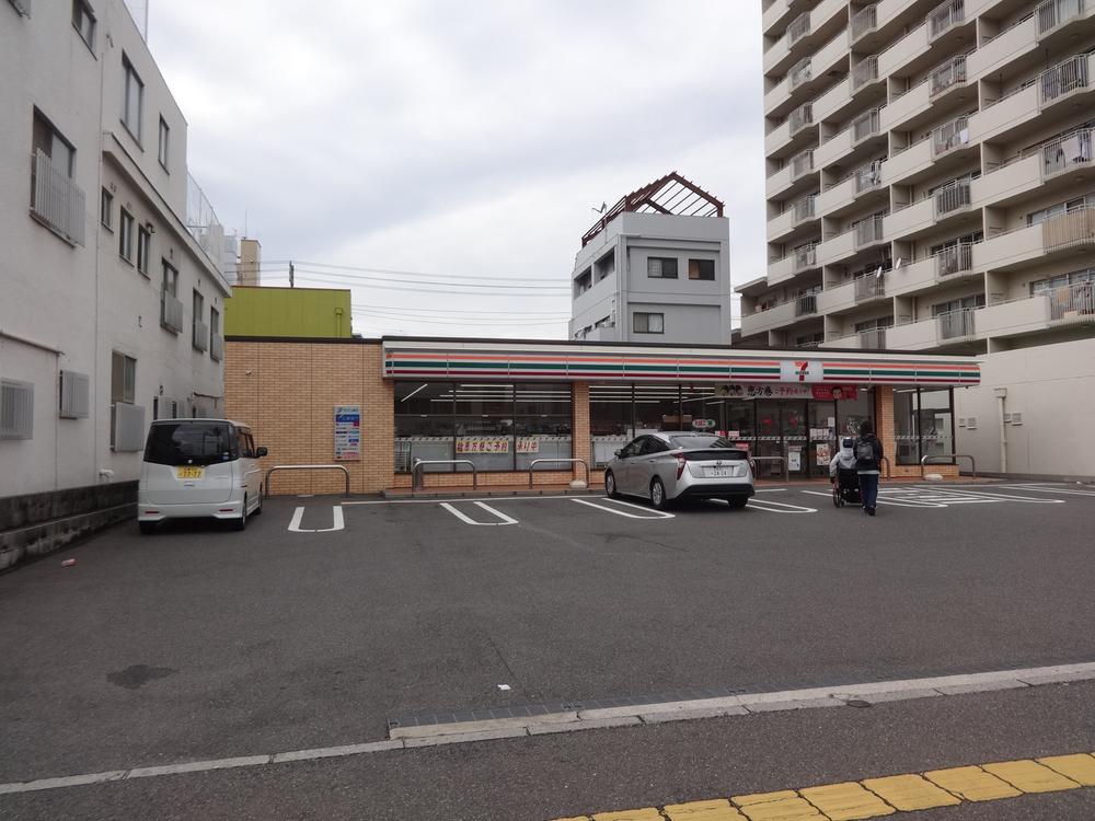 コンビニ　セブンイレブン広島舟入南3丁目店（コンビニ）まで395m