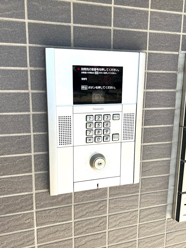 セキュリティ　安心のオートロック付