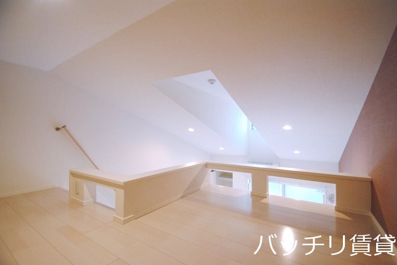 その他部屋・スペース　画像は別号室タイプの為、現状を優先致します。