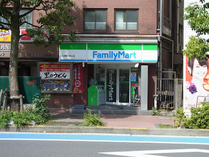 コンビニ　ファミリーマート大崎駅西口店（コンビニ）まで249m