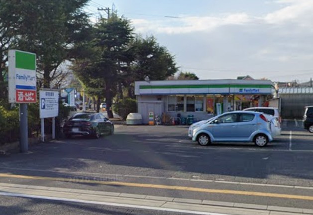 コンビニ　ファミリーマート児島文化センター前店（コンビニ）まで381m