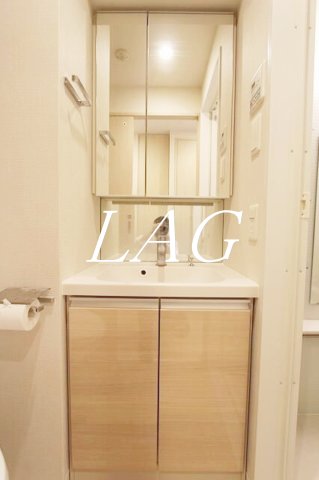 洗面設備　洗面台です。