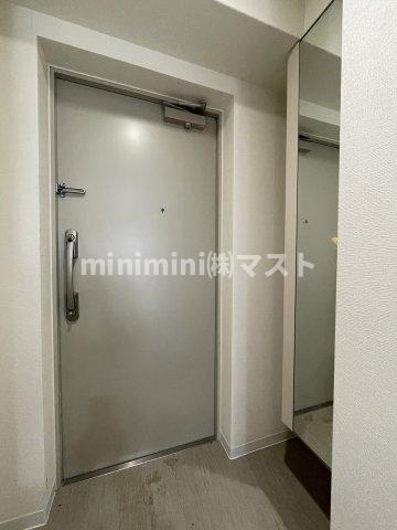 玄関　※同マンション別間取り参考写真