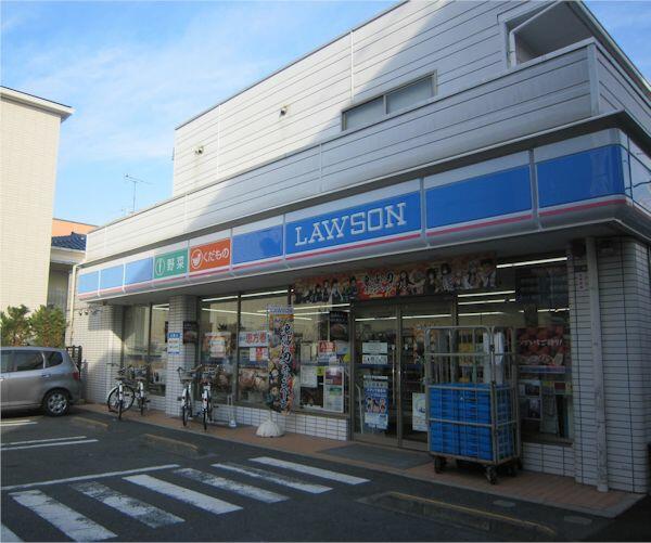 コンビニ　ローソン 下北沢成徳前店（コンビニ）まで744m