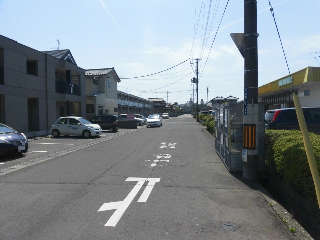 その他　前面道路（その他）まで0m
