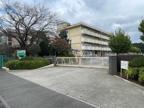 小学校　柏市立逆井小学校（小学校）まで2163m