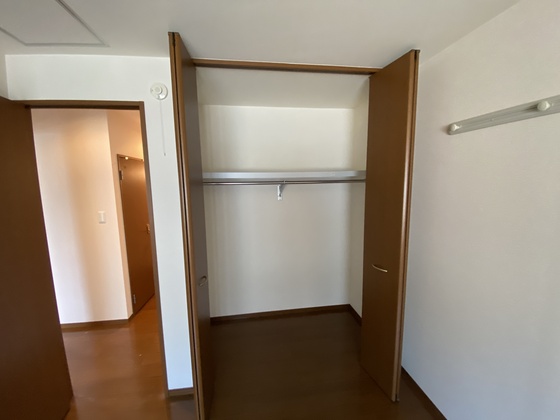 収納　※別部屋の写真です