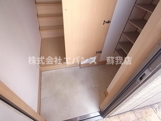 玄関　落ち着いた玄関です