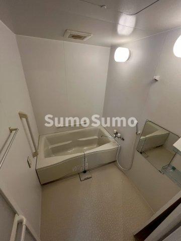 バス・シャワールーム　日々の疲れを癒すお風呂付です