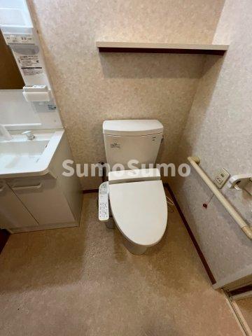トイレ　コンパクトで使いやすいトイレです