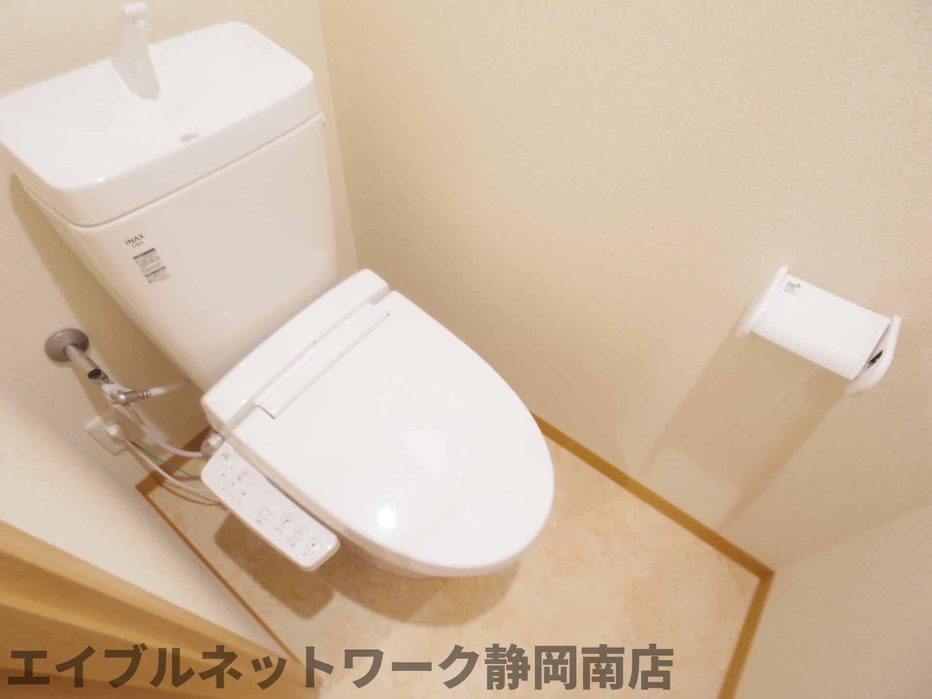 トイレ　シンプルで使いやすいトイレです