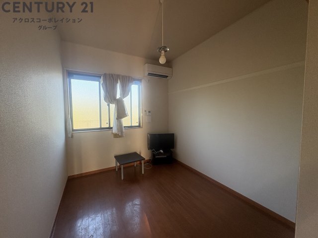 居室・リビング　ロフト・家具・家電付き☆