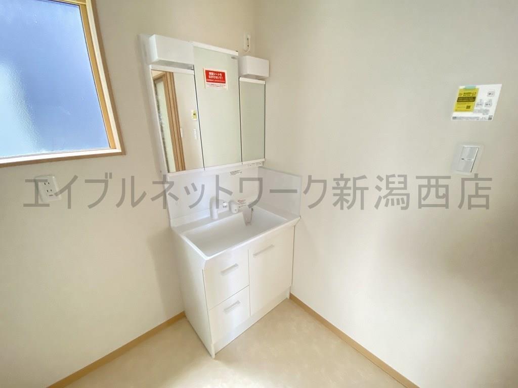 洗面設備　参考写真