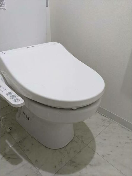 トイレ　ウォシュレット設置済みです！