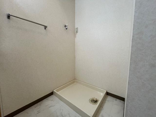 その他　洗濯機置場