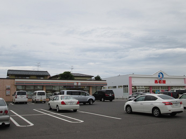 コンビニ　セブンイレブン新潟寺尾台2丁目店（コンビニ）まで527m