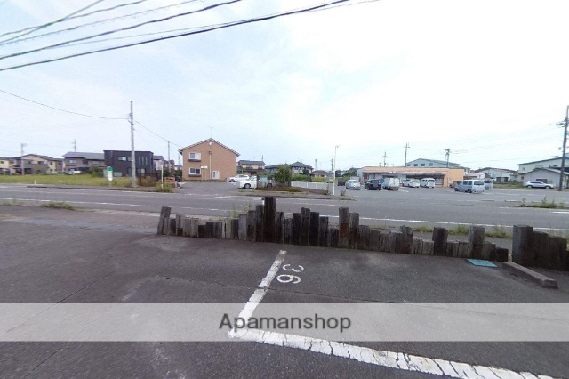 その他　北側道路（その他）まで0m