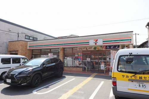 コンビニ　セブンイレブン 大阪大宮3丁目店（コンビニ）まで376m