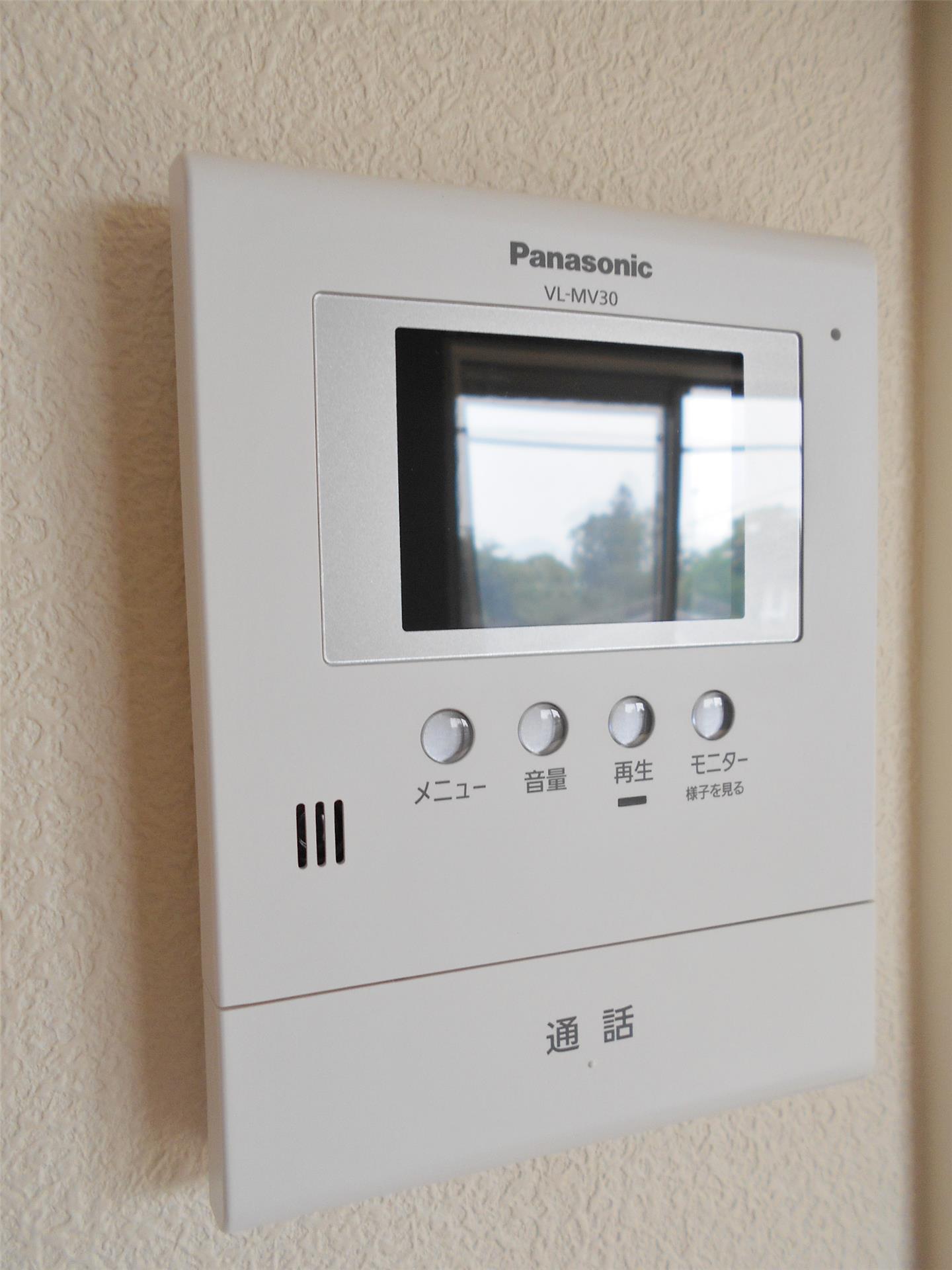 セキュリティ　来客時にお部屋から対応できるTVドアホンです♪