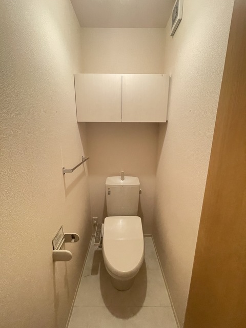 トイレ　別部屋参考写真です