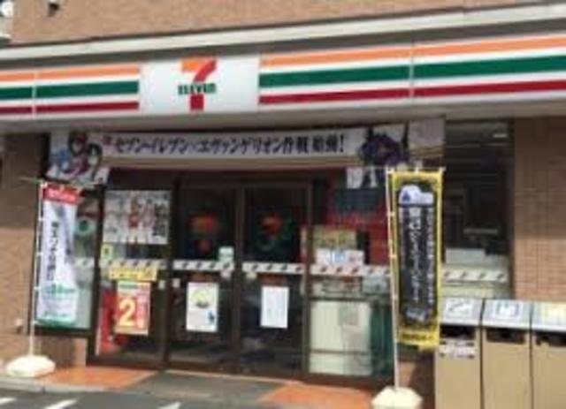 コンビニ　セブンイレブン練馬豊玉中2丁目店（コンビニ）まで426m